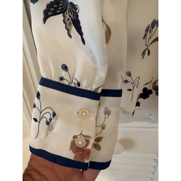 Loft Ann Taylor size small long sleeved blouse butterflies flowers Button Up - Picture 6 of 6